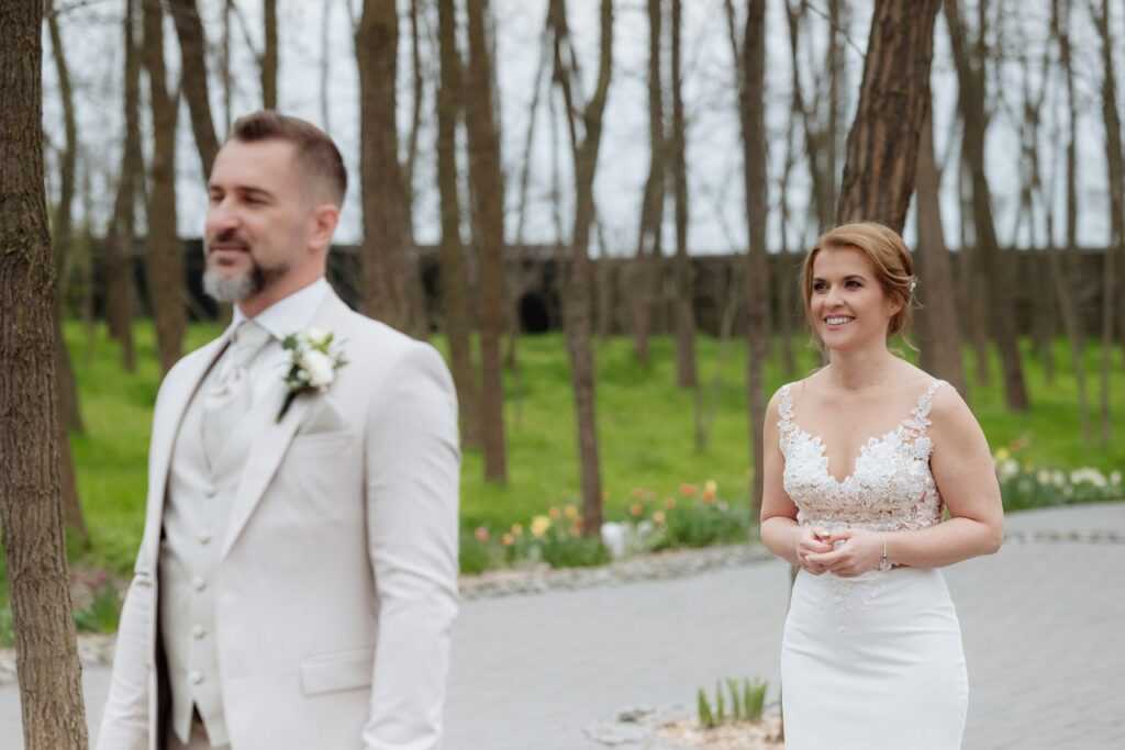 Esküvői kreatív fotózás: first look vagy naplemente a jobb választás?